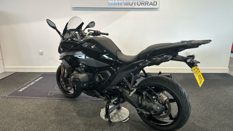 BMW R1300 RS SE (25MY)